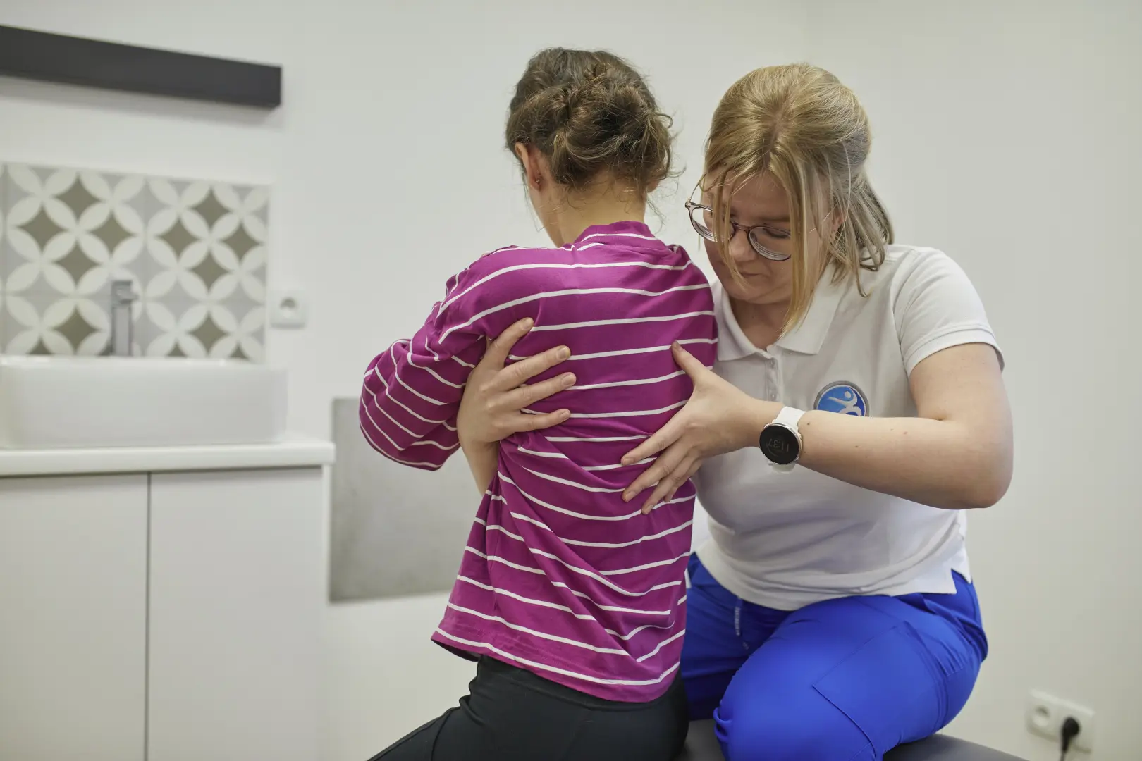 Izabela Grzelińska-Centrum Nowoczesnej Fizjoterapii Marcin Jankowski-Fizjoterapia i Rehabilitacja Ruchowa Katowice-Terapeuta Manualny IFOMPT (1)